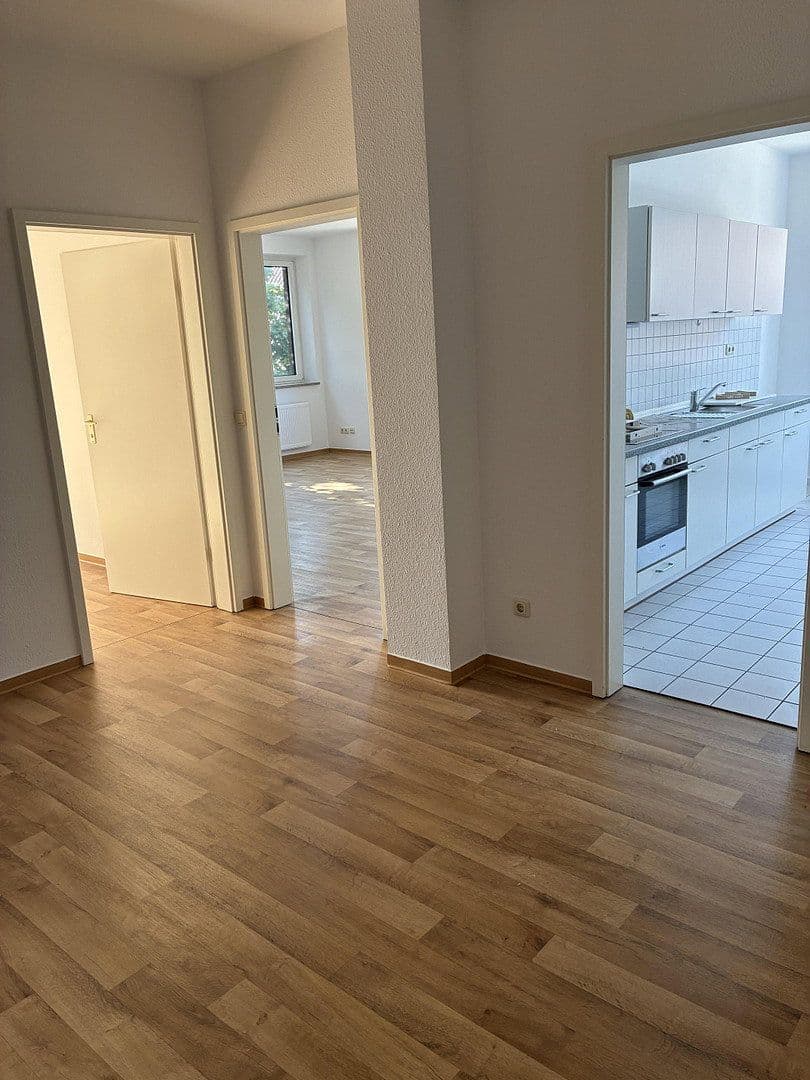 Prenájom bytu 3-izbový 76 m², Klenower Str. 57, Ludwigslust, Meklenbursko-Predpomoransko Prenájom bytu 3-izbový 76 m², Klenower Str. 57, Ludwigslust, Meklenbursko-Predpomoransko