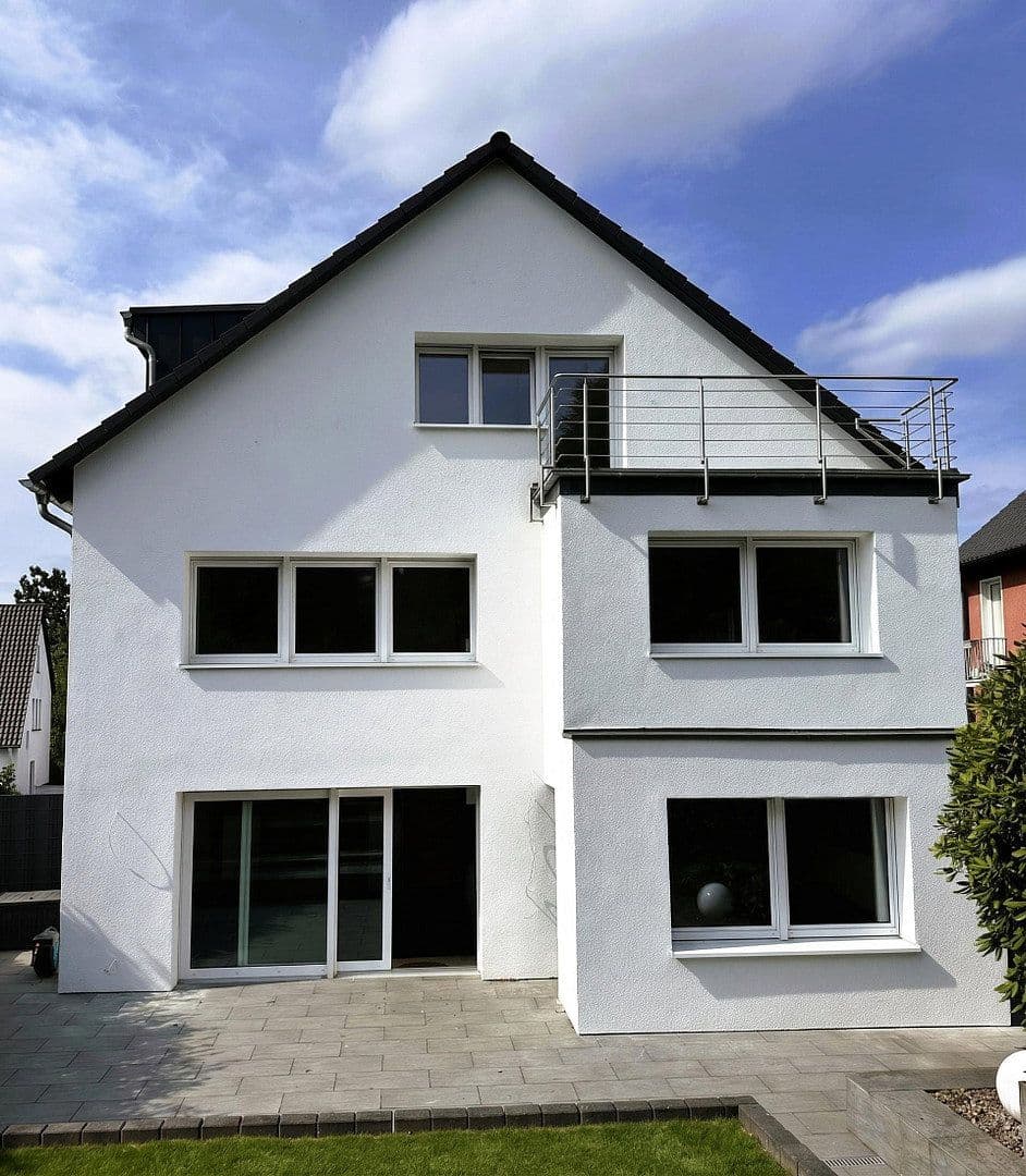 Predaj domu 308 m², pozemok 661 m², Essen, Severné Porýnie - Westfálsko Predaj domu 308 m², pozemok 661 m², Essen, Severné Porýnie - Westfálsko