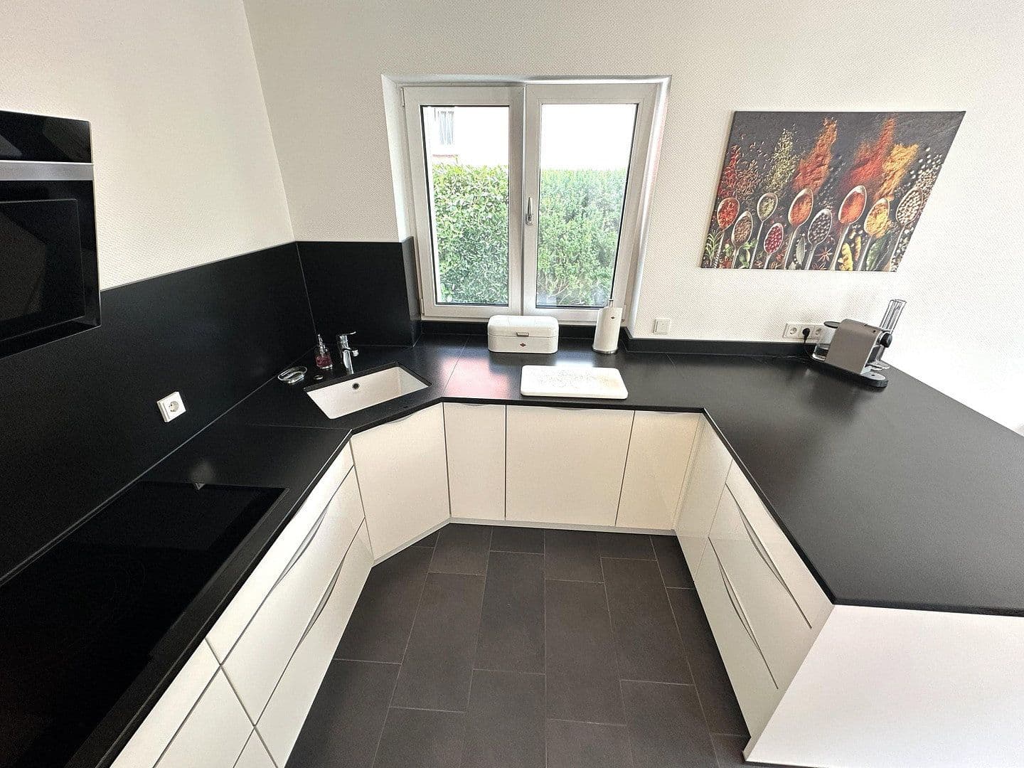 Predaj domu 308 m², pozemok 661 m², Essen, Severné Porýnie - Westfálsko Predaj domu 308 m², pozemok 661 m², Essen, Severné Porýnie - Westfálsko