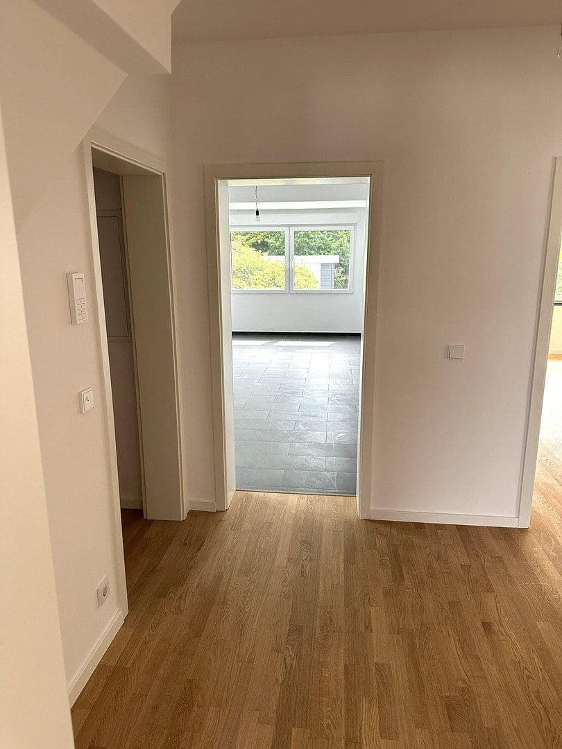 Predaj domu 308 m², pozemok 661 m², Essen, Severné Porýnie - Westfálsko Predaj domu 308 m², pozemok 661 m², Essen, Severné Porýnie - Westfálsko