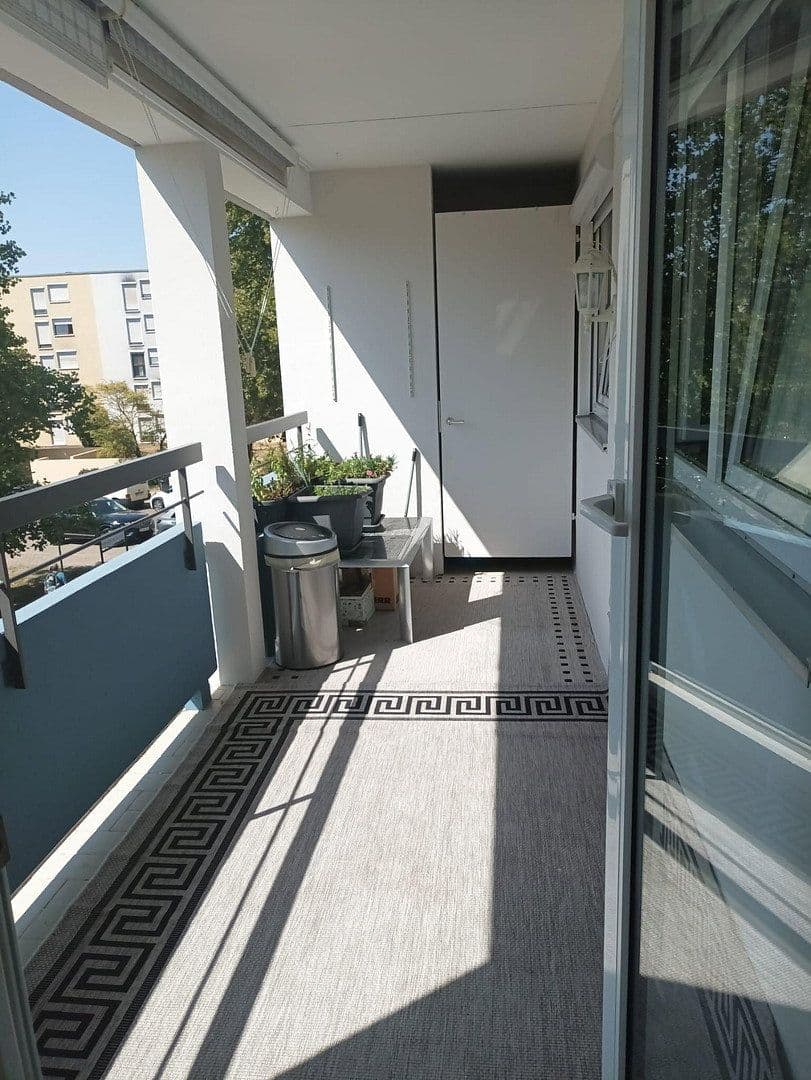 Predaj bytu 3-izbový 87 m², Breslauer Straße 33, Esslingen am Neckar, Bádensko-Wurttembersko Predaj bytu 3-izbový 87 m², Breslauer Straße 33, Esslingen am Neckar, Bádensko-Wurttembersko