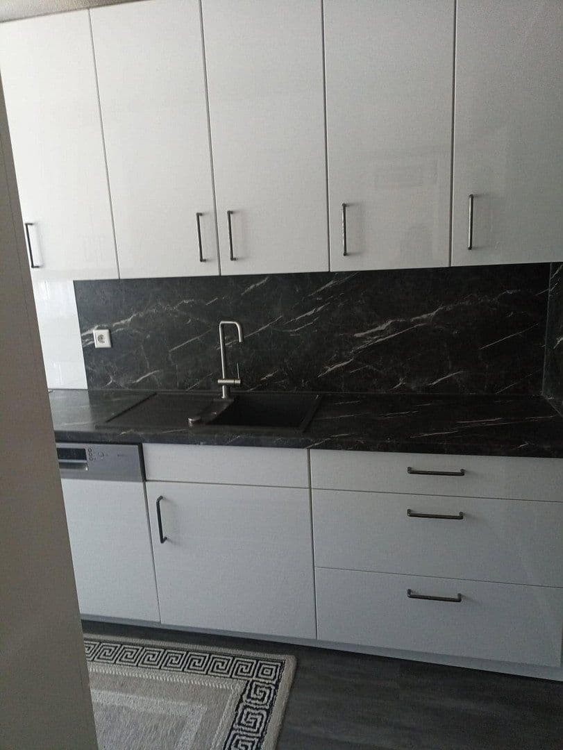 Predaj bytu 3-izbový 87 m², Breslauer Straße 33, Esslingen am Neckar, Bádensko-Wurttembersko Predaj bytu 3-izbový 87 m², Breslauer Straße 33, Esslingen am Neckar, Bádensko-Wurttembersko
