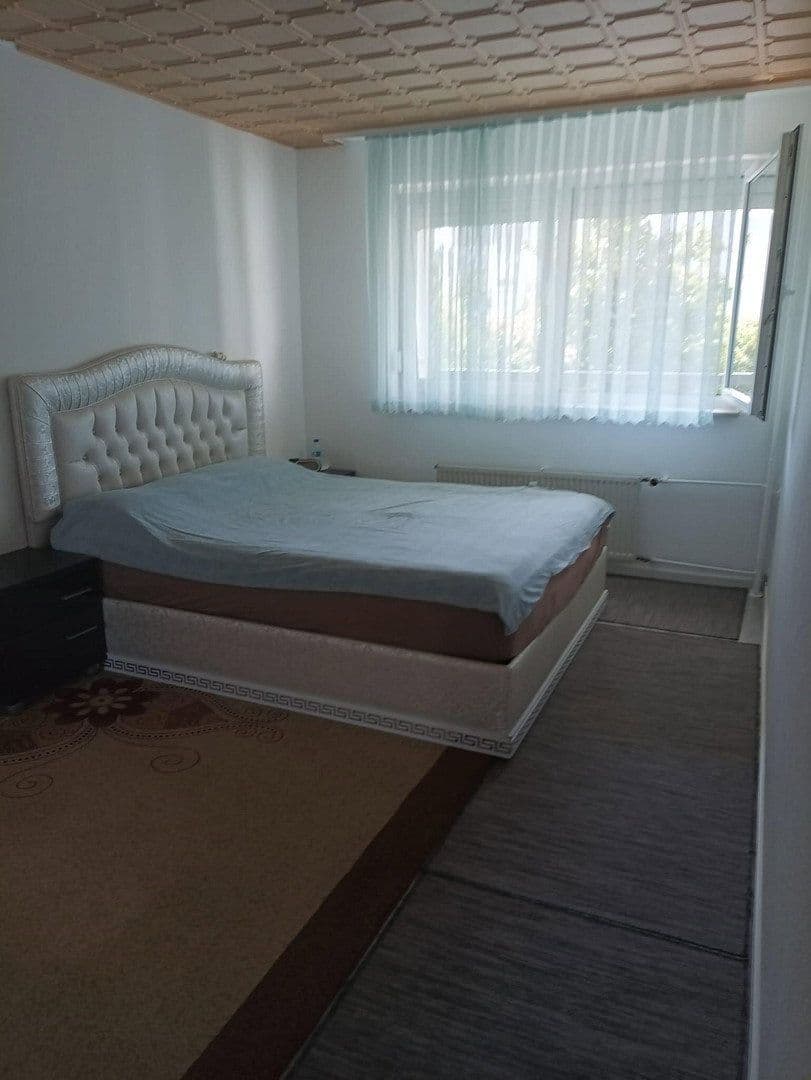 Predaj bytu 3-izbový 87 m², Breslauer Straße 33, Esslingen am Neckar, Bádensko-Wurttembersko Predaj bytu 3-izbový 87 m², Breslauer Straße 33, Esslingen am Neckar, Bádensko-Wurttembersko