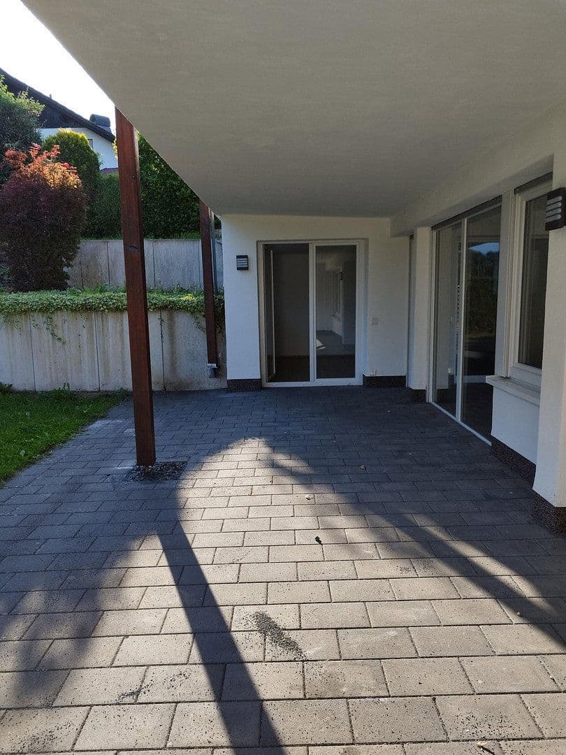 Prenájom bytu 3-izbový 97 m², Alte Handelsstraße 1, Attendorn, Severné Porýnie - Westfálsko Prenájom bytu 3-izbový 97 m², Alte Handelsstraße 1, Attendorn, Severné Porýnie - Westfálsko