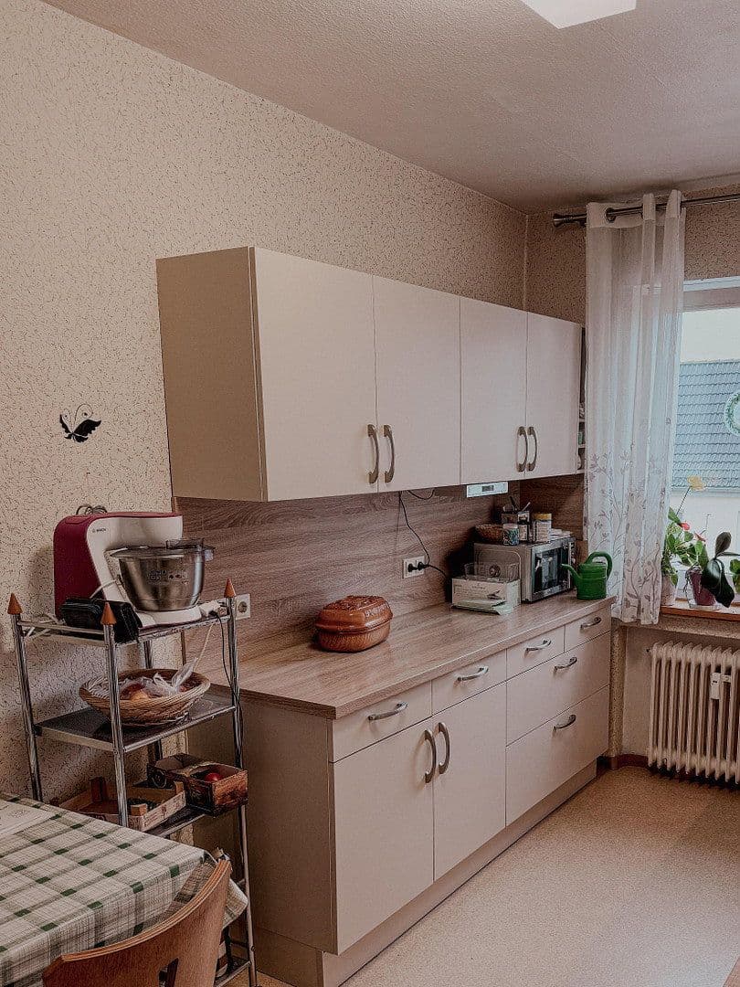 Prenájom bytu 2-izbový 60 m², Nürnberger Straße 11, Cadolzburg, Bavorsko Prenájom bytu 2-izbový 60 m², Nürnberger Straße 11, Cadolzburg, Bavorsko