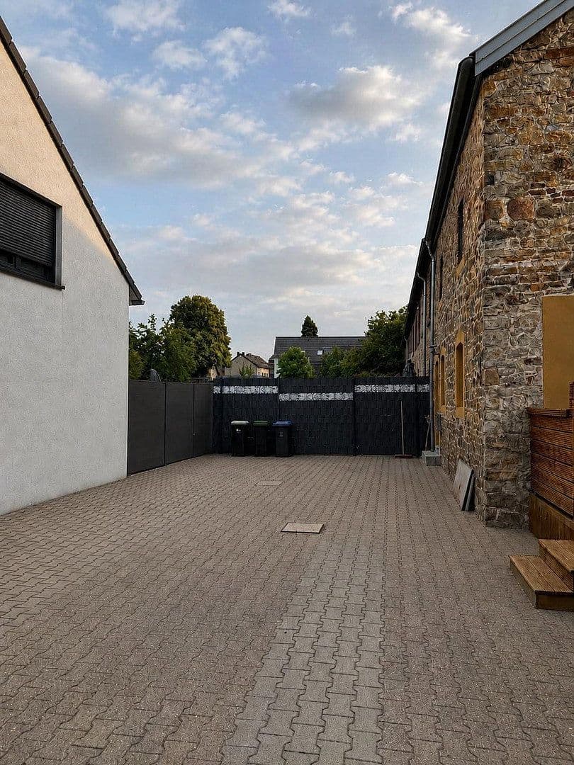 Predaj domu 136 m², pozemok 191 m², Aachen, Severné Porýnie - Westfálsko Predaj domu 136 m², pozemok 191 m², Aachen, Severné Porýnie - Westfálsko