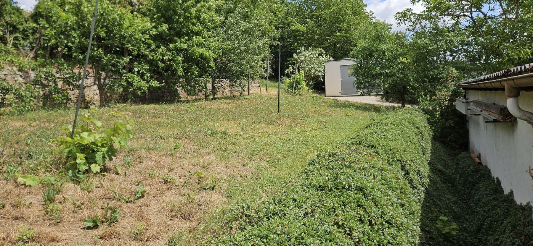 Predaj domu 166 m², pozemok 1.399 m², Gädheim, Bavorsko Predaj domu 166 m², pozemok 1.399 m², Gädheim, Bavorsko