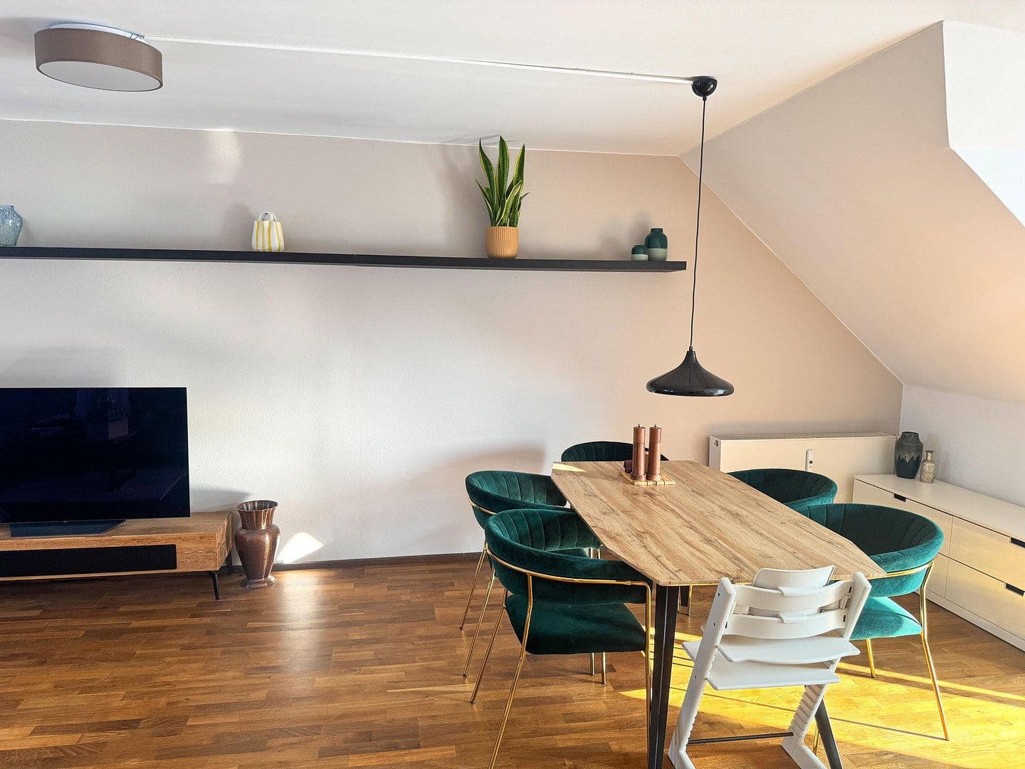 Predaj bytu 3-izbový 83 m², Fürstenfeldbruck, Bavorsko Predaj bytu 3-izbový 83 m², Fürstenfeldbruck, Bavorsko