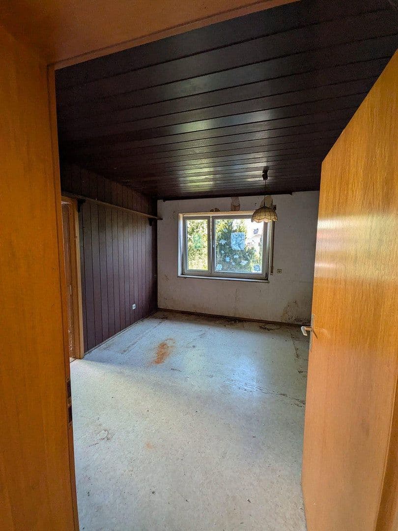 Predaj domu 172 m², pozemok 690 m², Laupheim, Bádensko-Wurttembersko Predaj domu 172 m², pozemok 690 m², Laupheim, Bádensko-Wurttembersko