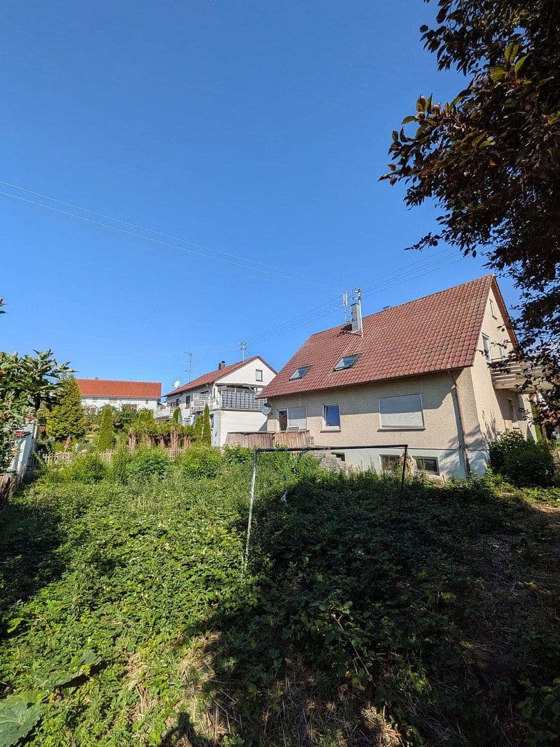 Predaj domu 172 m², pozemok 690 m², Laupheim, Bádensko-Wurttembersko Predaj domu 172 m², pozemok 690 m², Laupheim, Bádensko-Wurttembersko