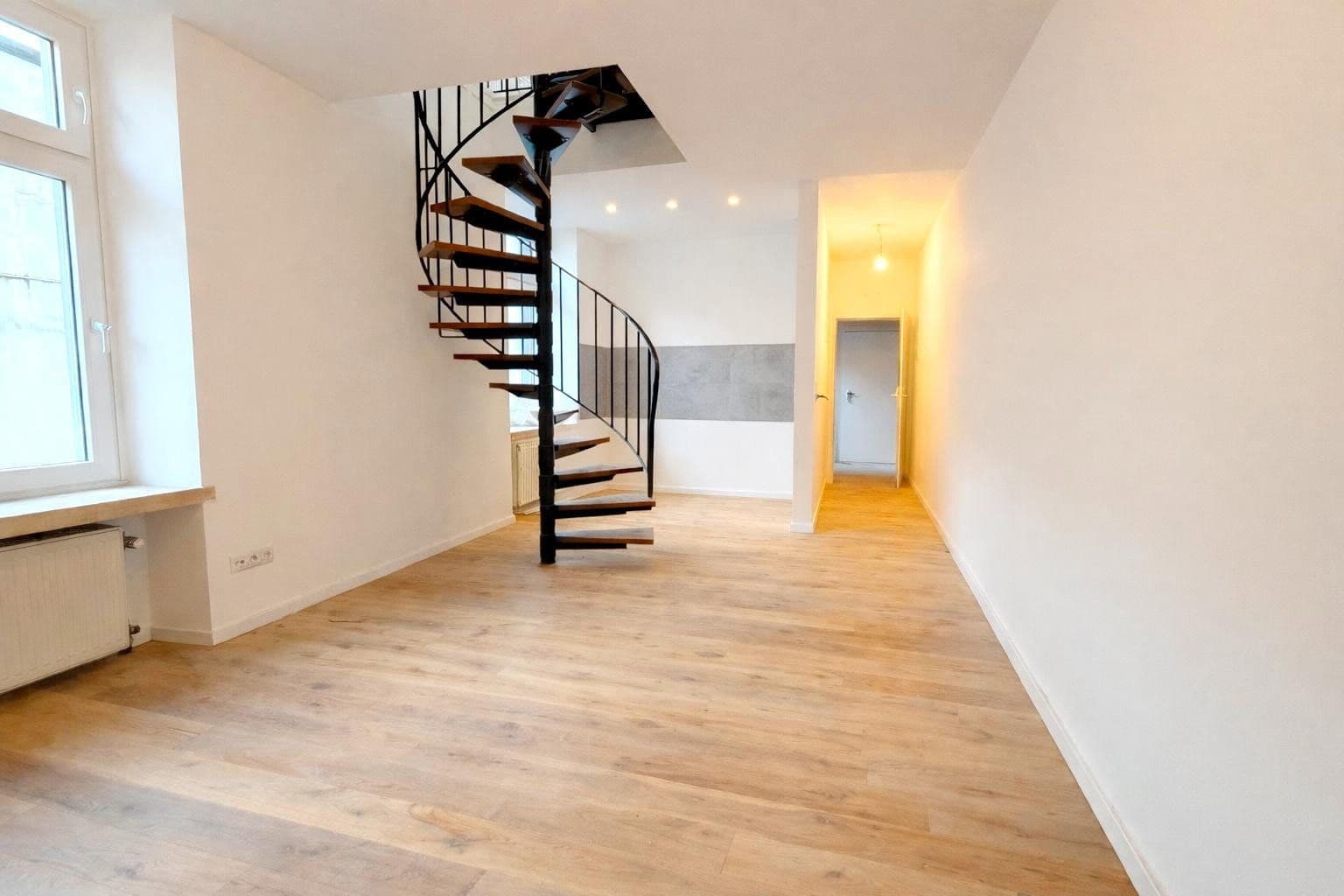 Predaj bytu 2-izbový 60 m², Brombergerstraße 19, Wuppertal, Severné Porýnie - Westfálsko Predaj bytu 2-izbový 60 m², Brombergerstraße 19, Wuppertal, Severné Porýnie - Westfálsko