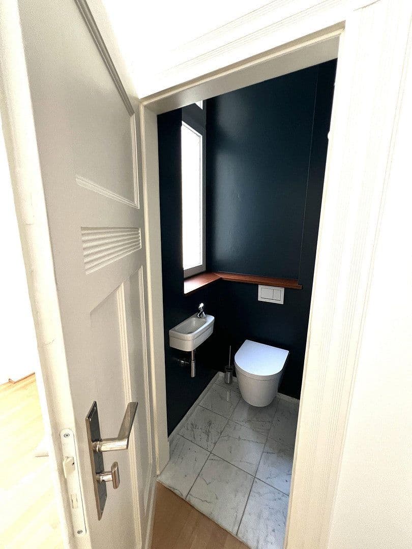 Predaj bytu 5-izbový 176 m², Düsseldorf, Severné Porýnie - Westfálsko Predaj bytu 5-izbový 176 m², Düsseldorf, Severné Porýnie - Westfálsko