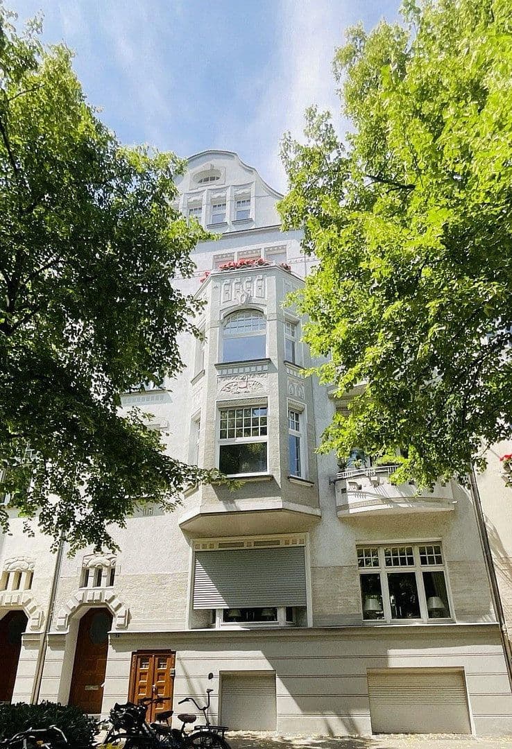 Predaj bytu 5-izbový 176 m², Düsseldorf, Severné Porýnie - Westfálsko Predaj bytu 5-izbový 176 m², Düsseldorf, Severné Porýnie - Westfálsko