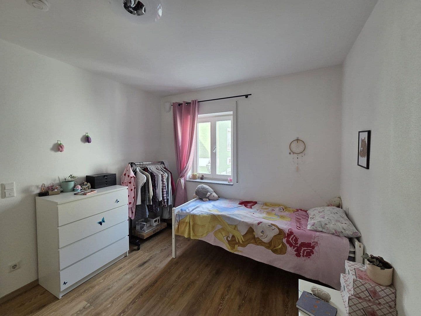 Prenájom bytu 3-izbový 83 m², Ulrichstr. 10, Abensberg, Bavorsko Prenájom bytu 3-izbový 83 m², Ulrichstr. 10, Abensberg, Bavorsko