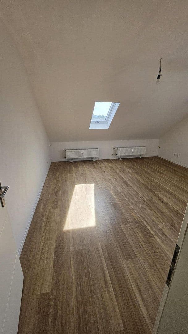 Prenájom bytu 2-izbový 53 m², Eichendorffstrasse 18, Roßdorf, Hesensko Prenájom bytu 2-izbový 53 m², Eichendorffstrasse 18, Roßdorf, Hesensko