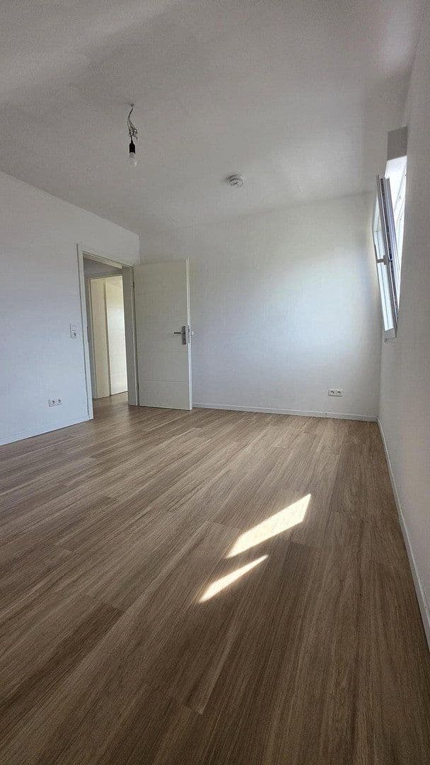 Prenájom bytu 2-izbový 53 m², Eichendorffstrasse 18, Roßdorf, Hesensko Prenájom bytu 2-izbový 53 m², Eichendorffstrasse 18, Roßdorf, Hesensko