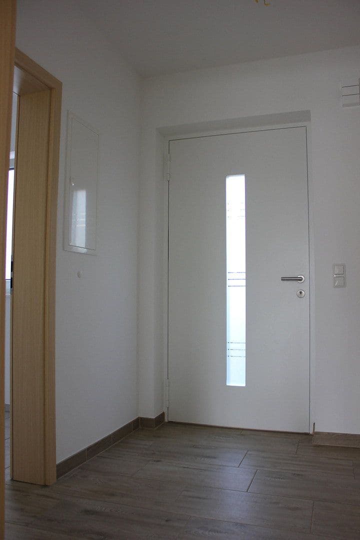 Prenájom domu 199 m², pozemok 334 m², Schlössleblick 4, Wehr, Bádensko-Wurttembersko Prenájom domu 199 m², pozemok 334 m², Schlössleblick 4, Wehr, Bádensko-Wurttembersko