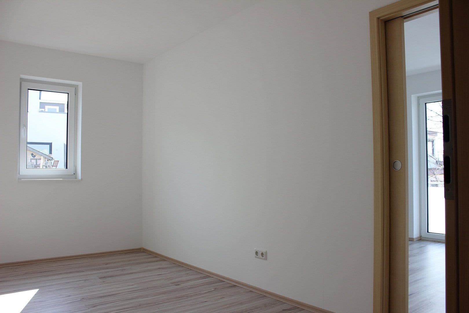 Prenájom domu 199 m², pozemok 334 m², Schlössleblick 4, Wehr, Bádensko-Wurttembersko Prenájom domu 199 m², pozemok 334 m², Schlössleblick 4, Wehr, Bádensko-Wurttembersko
