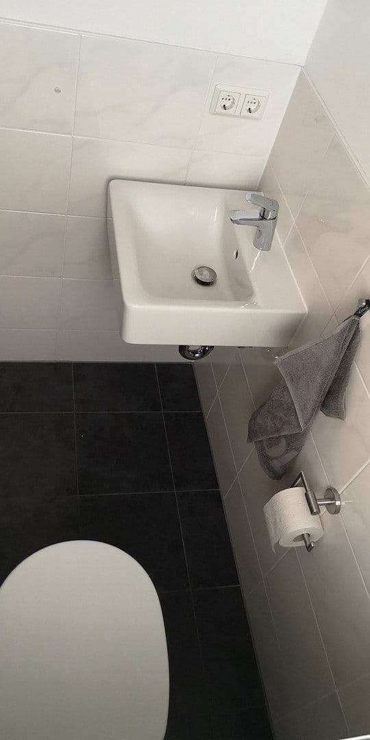 Prenájom domu 199 m², pozemok 334 m², Schlössleblick 4, Wehr, Bádensko-Wurttembersko Prenájom domu 199 m², pozemok 334 m², Schlössleblick 4, Wehr, Bádensko-Wurttembersko