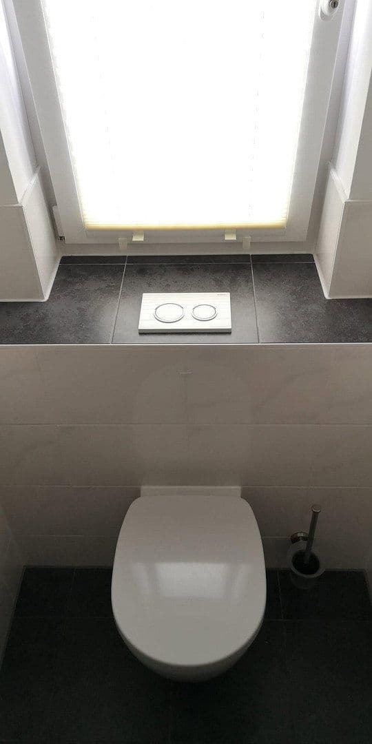 Prenájom domu 199 m², pozemok 334 m², Schlössleblick 4, Wehr, Bádensko-Wurttembersko Prenájom domu 199 m², pozemok 334 m², Schlössleblick 4, Wehr, Bádensko-Wurttembersko