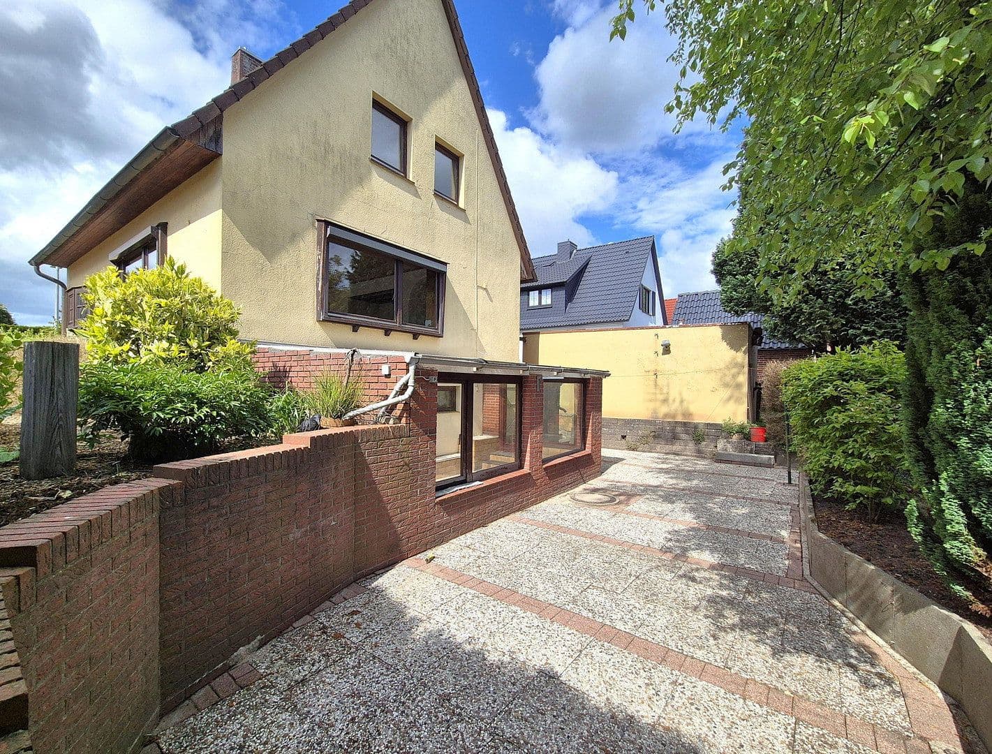 Predaj domu 84 m², pozemok 510 m², Hügelweg, Stade, Dolné Sasko Predaj domu 84 m², pozemok 510 m², Hügelweg, Stade, Dolné Sasko
