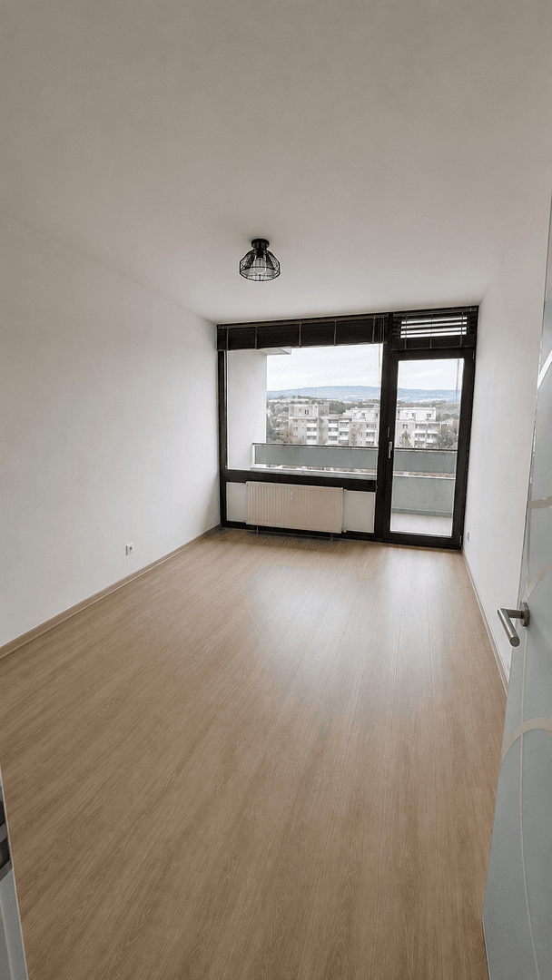Prenájom bytu 3-izbový 91 m², Sertoriusring 13-15, Mainz, Porýnie-Falcko Prenájom bytu 3-izbový 91 m², Sertoriusring 13-15, Mainz, Porýnie-Falcko