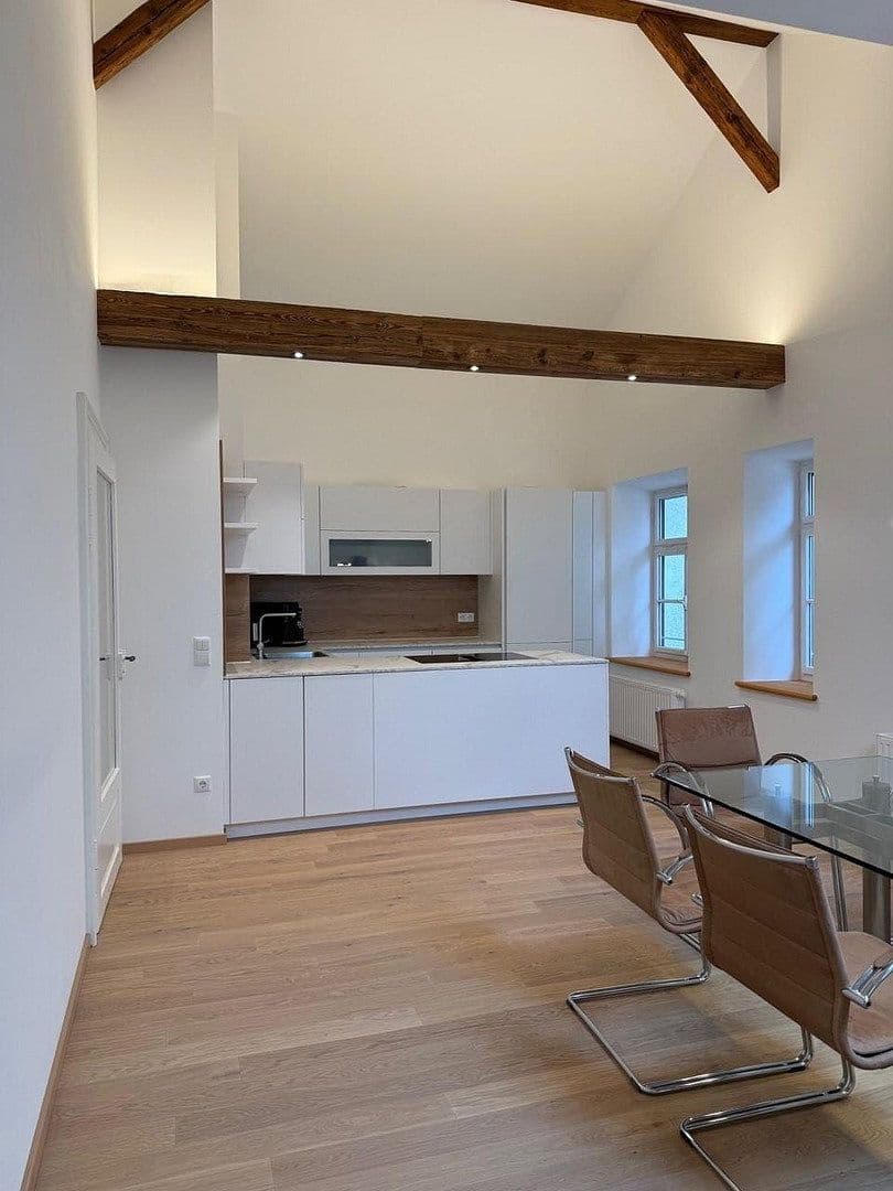 Prenájom bytu 4-izbový 141 m², Stadtplatz 10, Miesbach, Bavorsko Prenájom bytu 4-izbový 141 m², Stadtplatz 10, Miesbach, Bavorsko