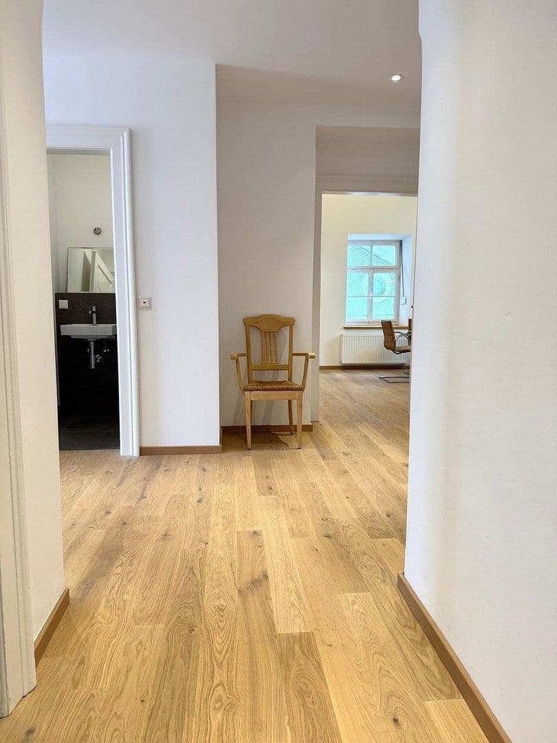 Prenájom bytu 4-izbový 141 m², Stadtplatz 10, Miesbach, Bavorsko Prenájom bytu 4-izbový 141 m², Stadtplatz 10, Miesbach, Bavorsko