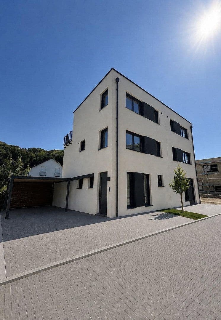 Predaj domu 140 m², pozemok 200 m², Pappelallee 2, Lohmar, Severné Porýnie - Westfálsko Predaj domu 140 m², pozemok 200 m², Pappelallee 2, Lohmar, Severné Porýnie - Westfálsko