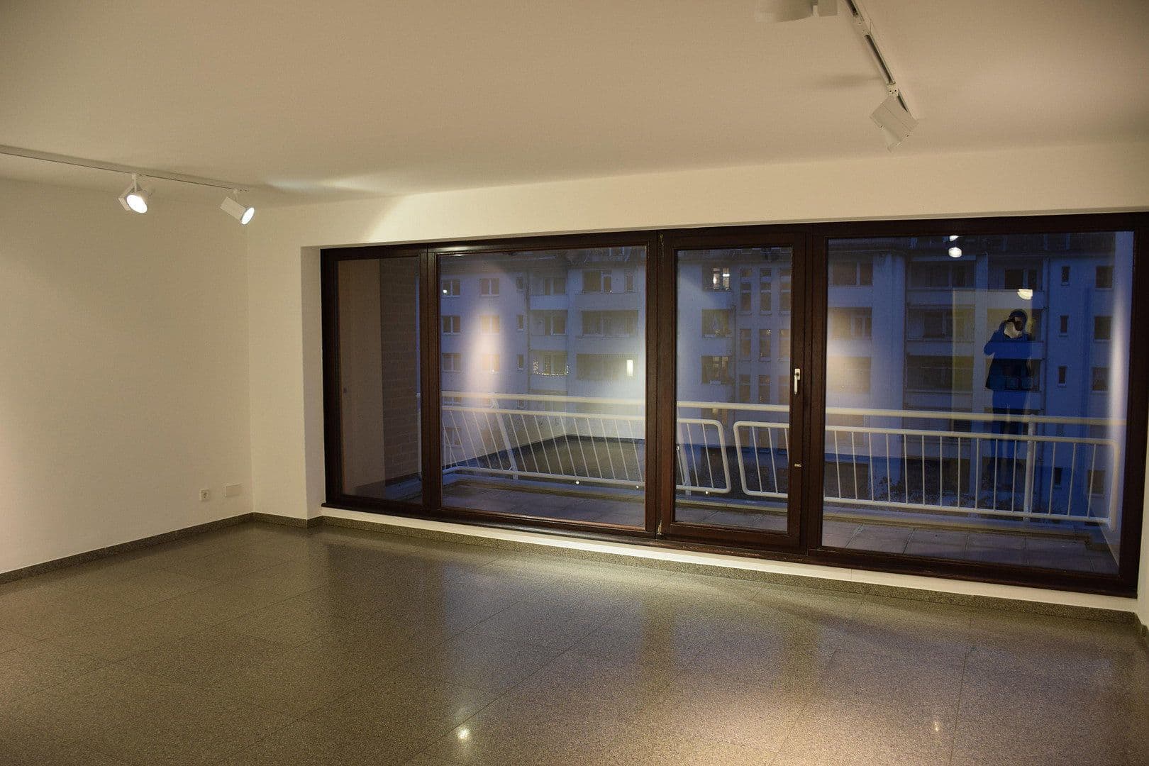 Prenájom kancelárie 130 m², Kaiserswerther Str. 144, Düsseldorf, Severné Porýnie - Westfálsko Prenájom kancelárie 130 m², Kaiserswerther Str. 144, Düsseldorf, Severné Porýnie - Westfálsko