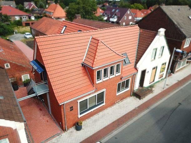 Prenájom bytu 3-izbový 80 m², Hauptstraße 50a, Hage, Dolné Sasko Prenájom bytu 3-izbový 80 m², Hauptstraße 50a, Hage, Dolné Sasko