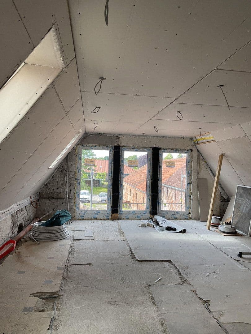 Prenájom bytu 3-izbový 80 m², Hauptstraße 50a, Hage, Dolné Sasko Prenájom bytu 3-izbový 80 m², Hauptstraße 50a, Hage, Dolné Sasko