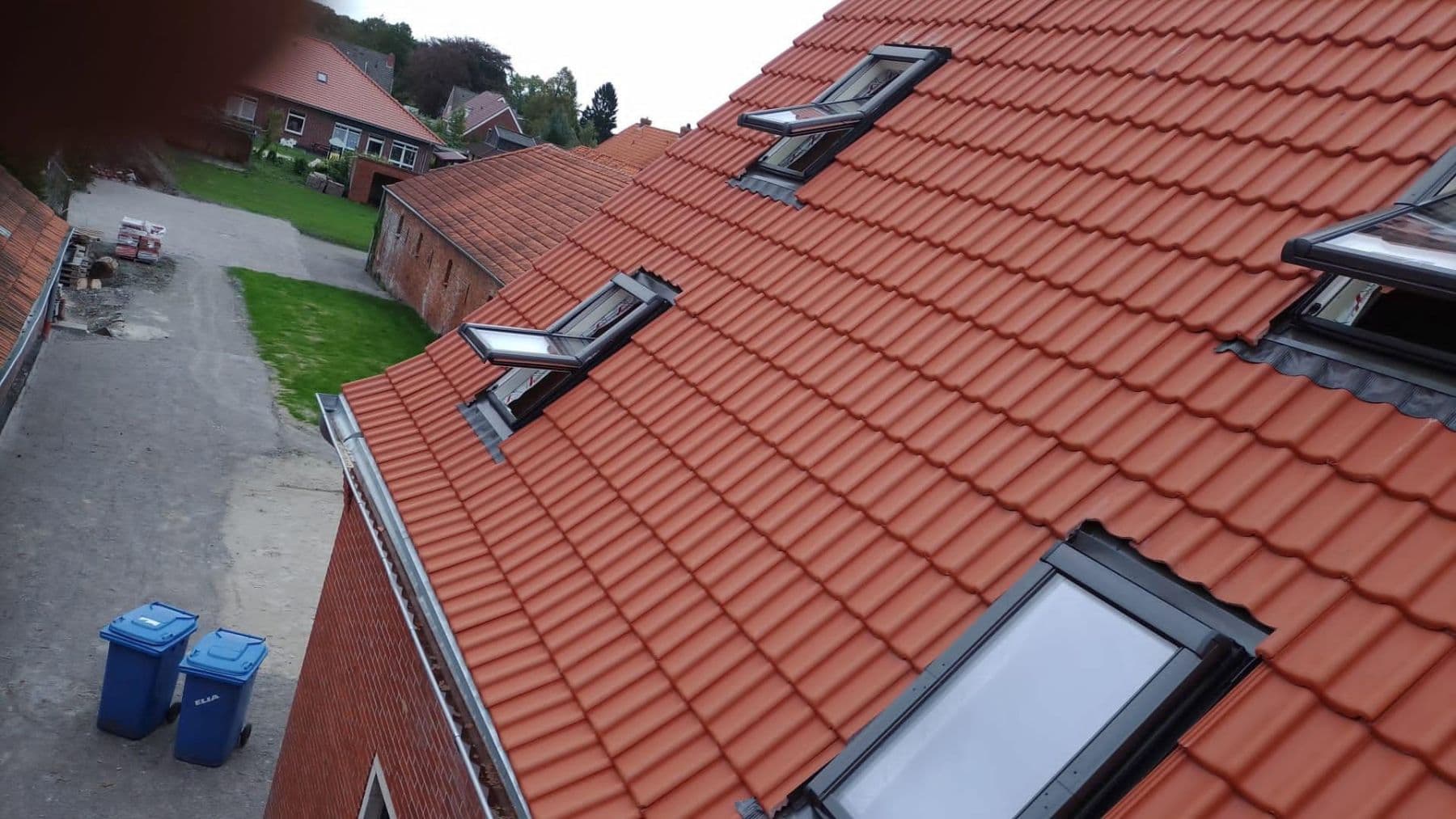 Prenájom bytu 3-izbový 80 m², Hauptstraße 50a, Hage, Dolné Sasko Prenájom bytu 3-izbový 80 m², Hauptstraße 50a, Hage, Dolné Sasko
