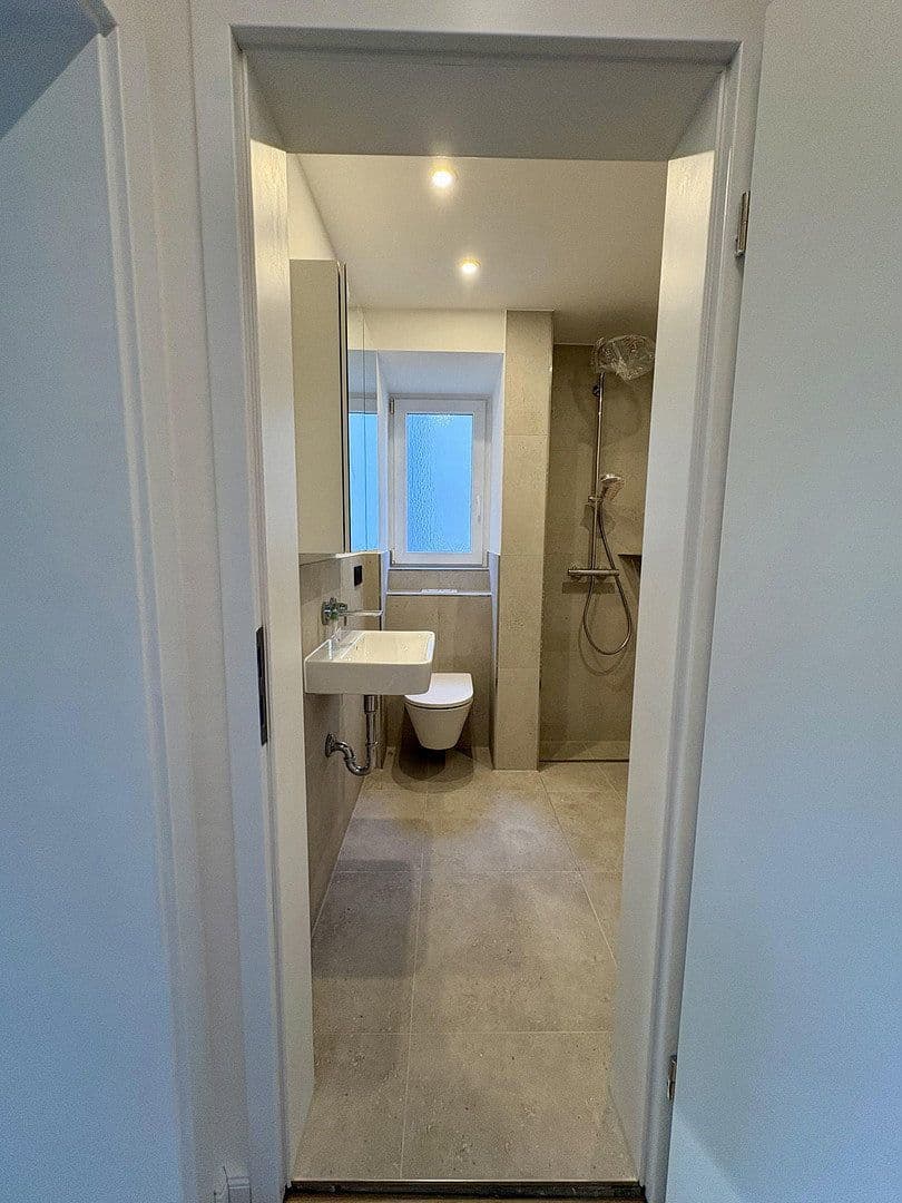 Prenájom bytu 2-izbový 58 m², Adlerstraße 23, Stuttgart, Bádensko-Wurttembersko Prenájom bytu 2-izbový 58 m², Adlerstraße 23, Stuttgart, Bádensko-Wurttembersko