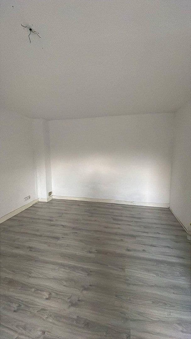 Prenájom bytu 3-izbový 76 m², Adalmundstraße 11, Dortmund, Severné Porýnie - Westfálsko Prenájom bytu 3-izbový 76 m², Adalmundstraße 11, Dortmund, Severné Porýnie - Westfálsko