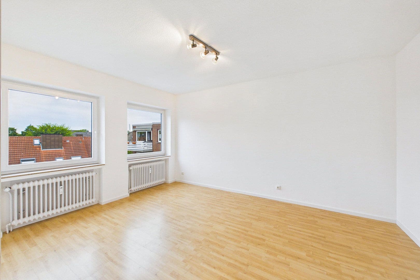 Predaj bytu 3-izbový 77 m², Oldenburg, Dolné Sasko Predaj bytu 3-izbový 77 m², Oldenburg, Dolné Sasko