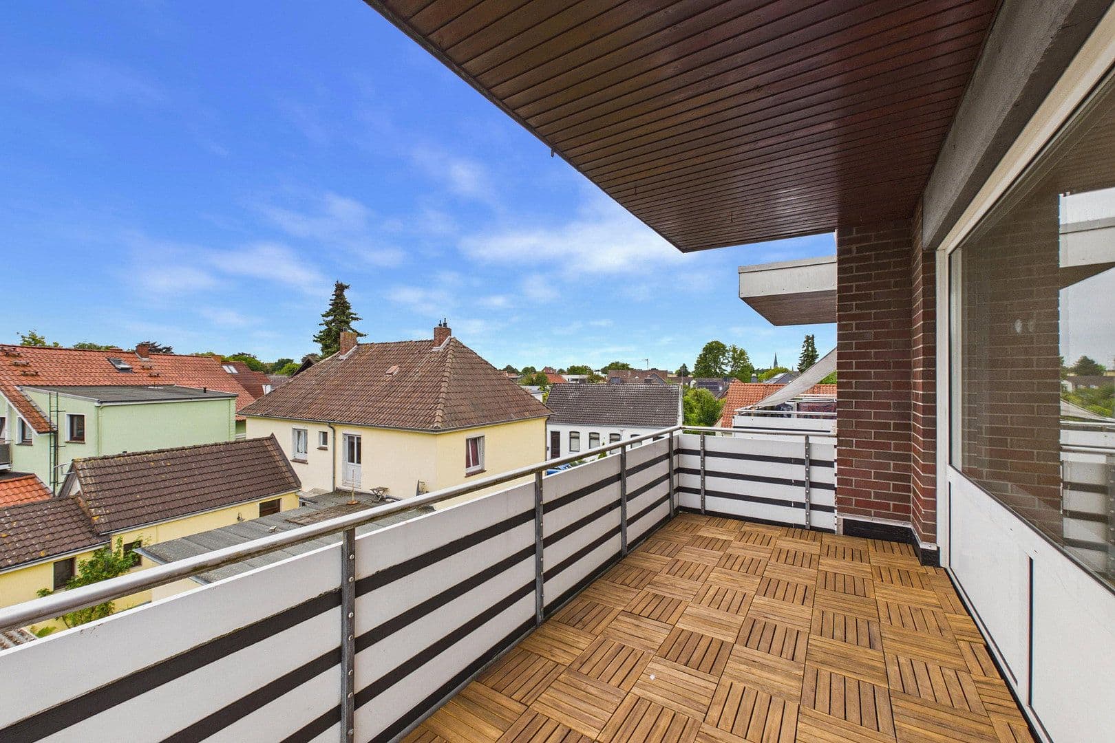 Predaj bytu 3-izbový 77 m², Oldenburg, Dolné Sasko Predaj bytu 3-izbový 77 m², Oldenburg, Dolné Sasko