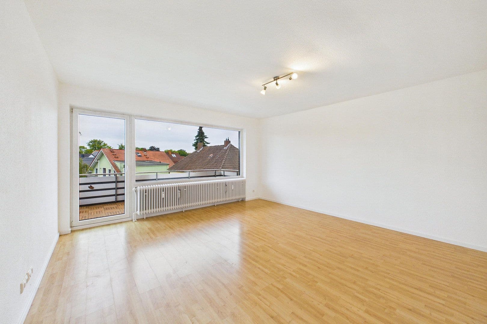 Predaj bytu 3-izbový 77 m², Oldenburg, Dolné Sasko Predaj bytu 3-izbový 77 m², Oldenburg, Dolné Sasko
