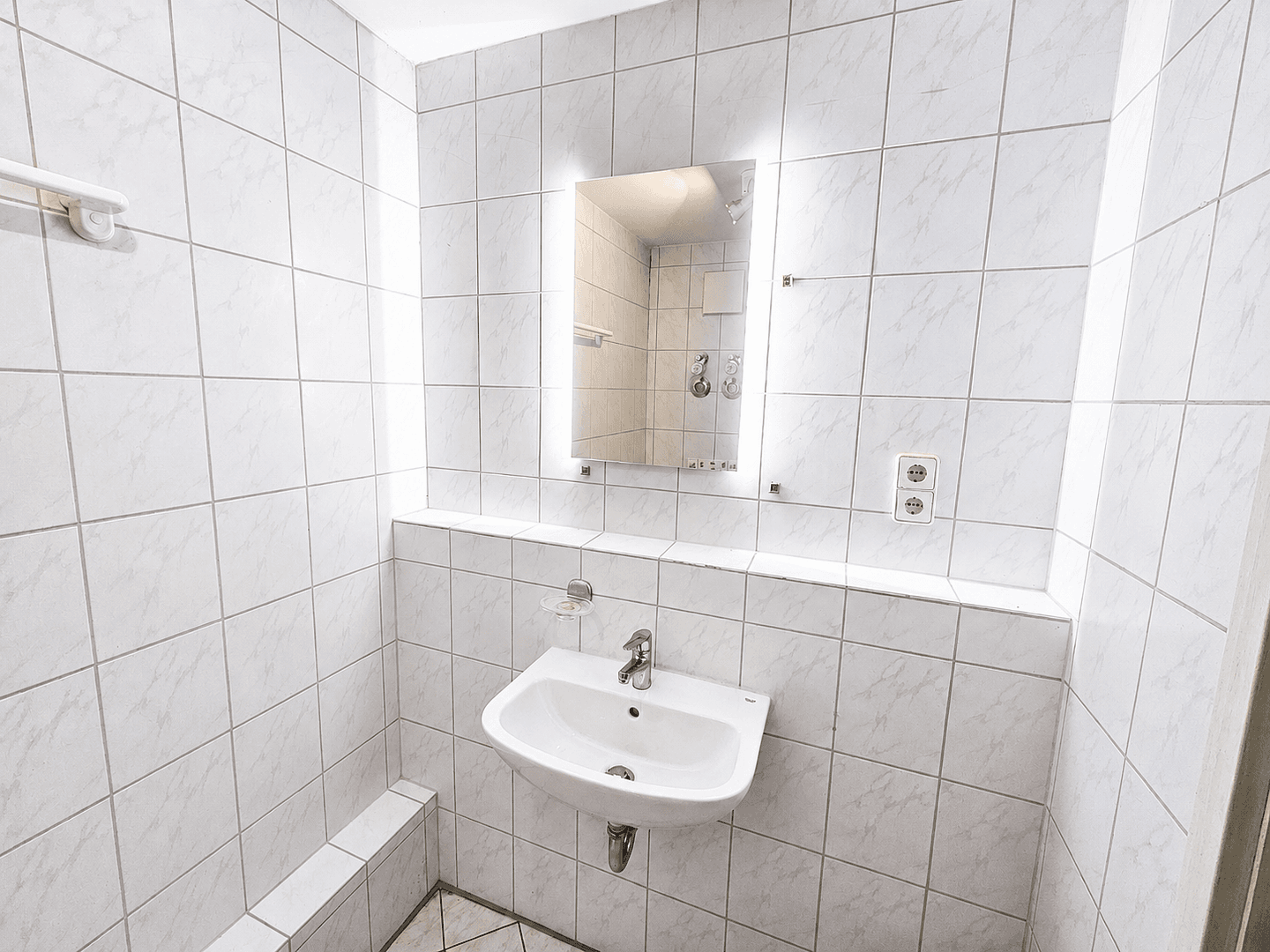 Prenájom bytu 1-izbový 35 m², Wiesloch, Bádensko-Wurttembersko Prenájom bytu 1-izbový 35 m², Wiesloch, Bádensko-Wurttembersko