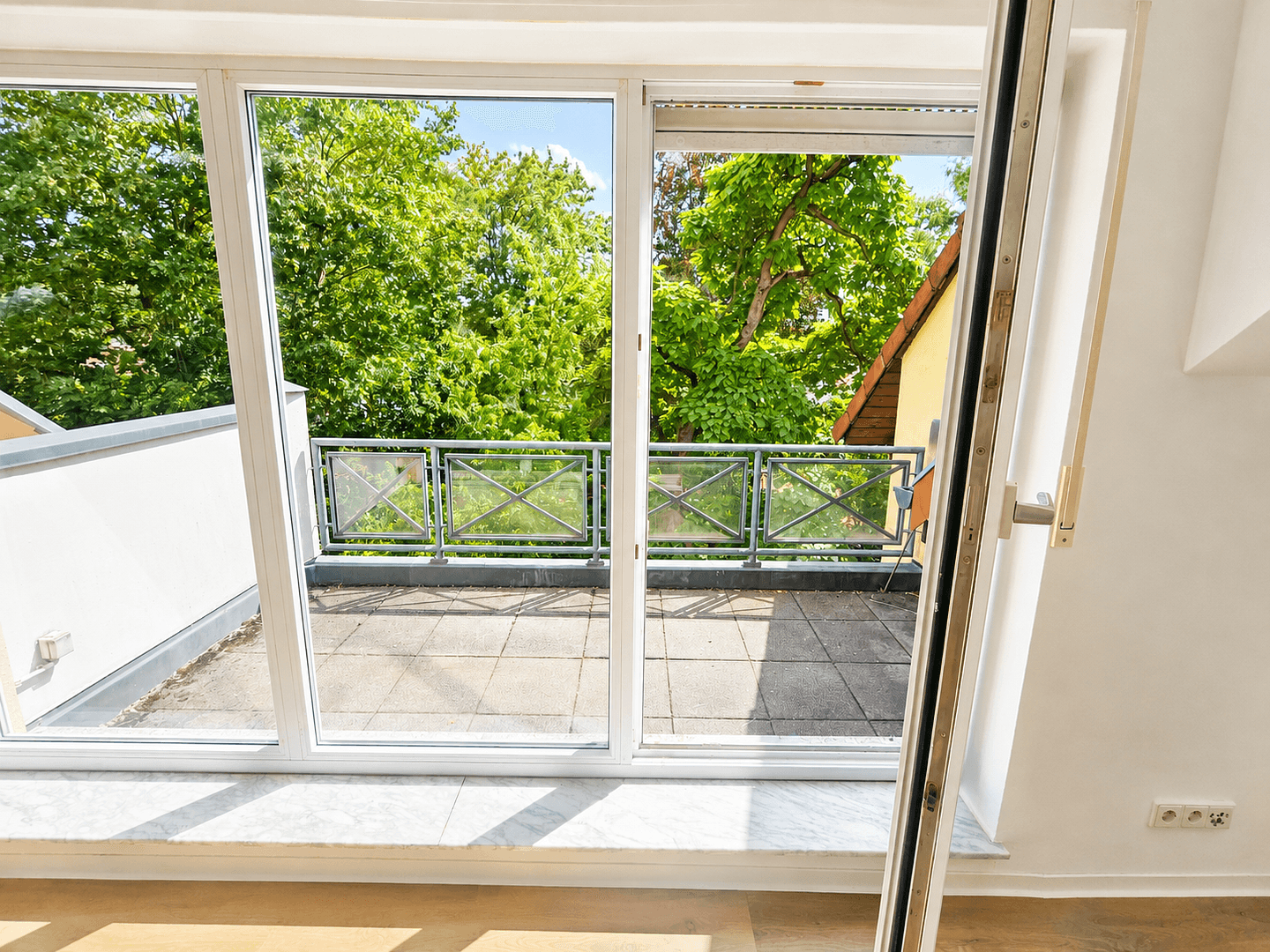 Prenájom bytu 1-izbový 35 m², Wiesloch, Bádensko-Wurttembersko Prenájom bytu 1-izbový 35 m², Wiesloch, Bádensko-Wurttembersko