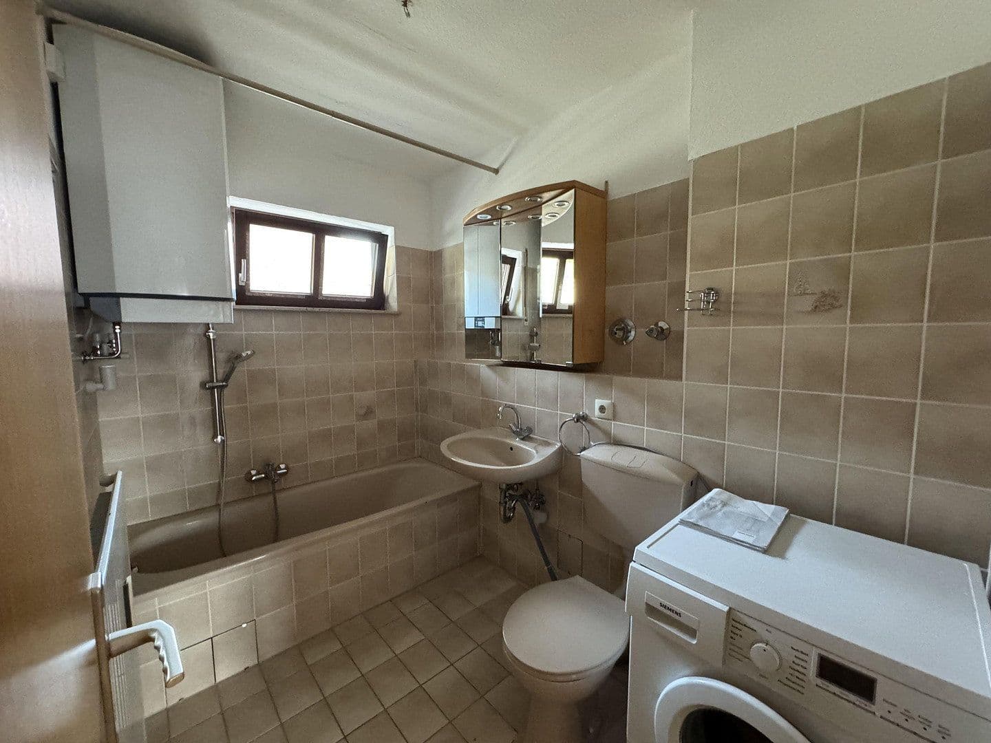 Prenájom bytu 2-izbový 54 m², Grieselstraße 39, Bensheim, Hesensko Prenájom bytu 2-izbový 54 m², Grieselstraße 39, Bensheim, Hesensko