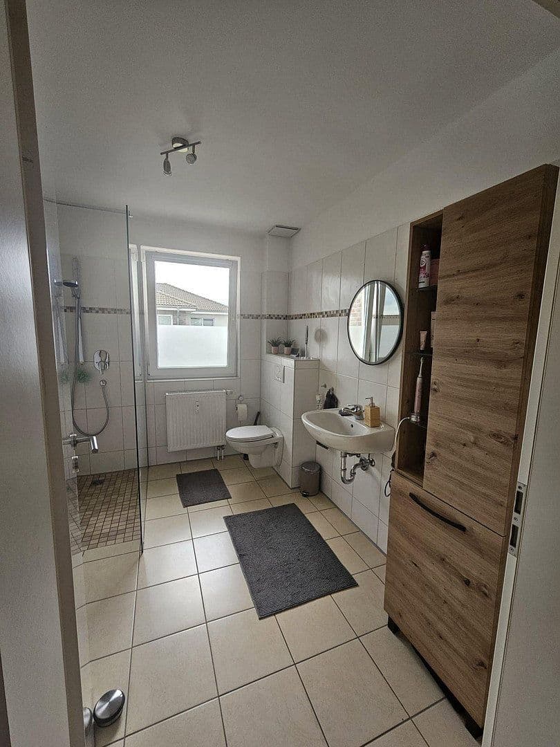 Prenájom bytu 2-izbový 60 m², Stelle, Dolné Sasko Prenájom bytu 2-izbový 60 m², Stelle, Dolné Sasko