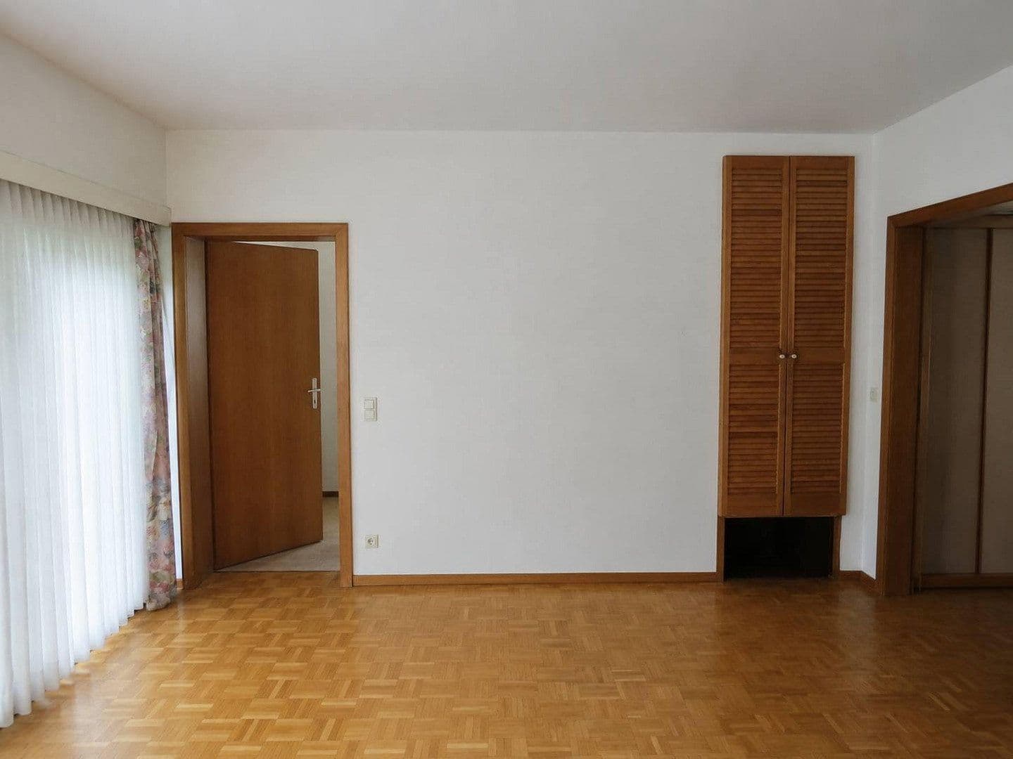 Predaj domu 143 m², pozemok 823 m², Bielefeld, Severné Porýnie - Westfálsko Predaj domu 143 m², pozemok 823 m², Bielefeld, Severné Porýnie - Westfálsko