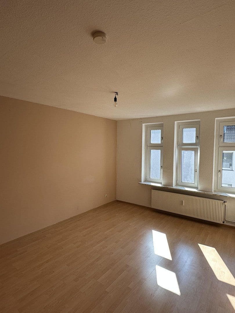 Prenájom bytu 2-izbový 58 m², Cäcilienstraße 27, Witten, Severné Porýnie - Westfálsko Prenájom bytu 2-izbový 58 m², Cäcilienstraße 27, Witten, Severné Porýnie - Westfálsko