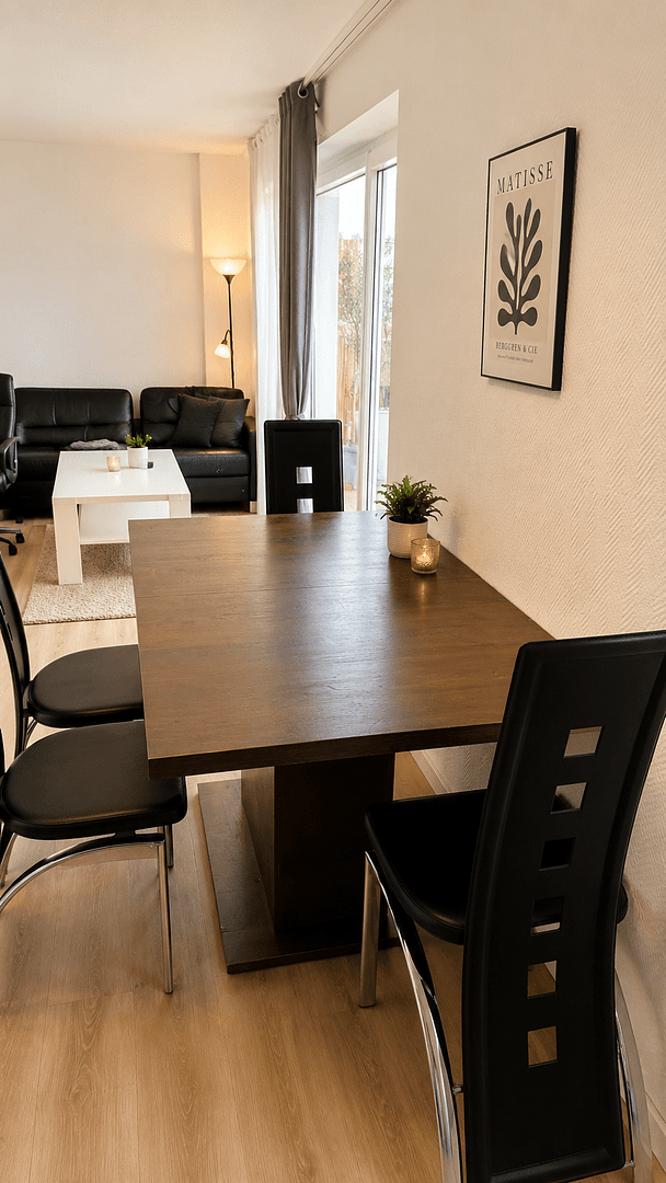 Prenájom bytu 4-izbový 85 m², Hüfferweg 2, Paderborn, Severné Porýnie - Westfálsko Prenájom bytu 4-izbový 85 m², Hüfferweg 2, Paderborn, Severné Porýnie - Westfálsko