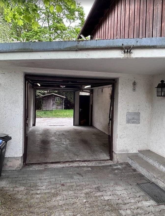 Predaj domu 180 m², pozemok 577 m², Luitpoldstr. 19 c, Krailling, Bavorsko Predaj domu 180 m², pozemok 577 m², Luitpoldstr. 19 c, Krailling, Bavorsko
