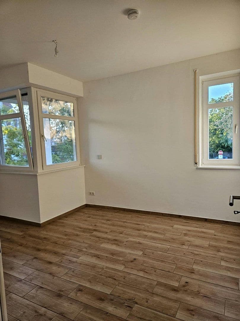 Prenájom bytu 4-izbový 116 m², Groß-Bieberau, Hesensko Prenájom bytu 4-izbový 116 m², Groß-Bieberau, Hesensko
