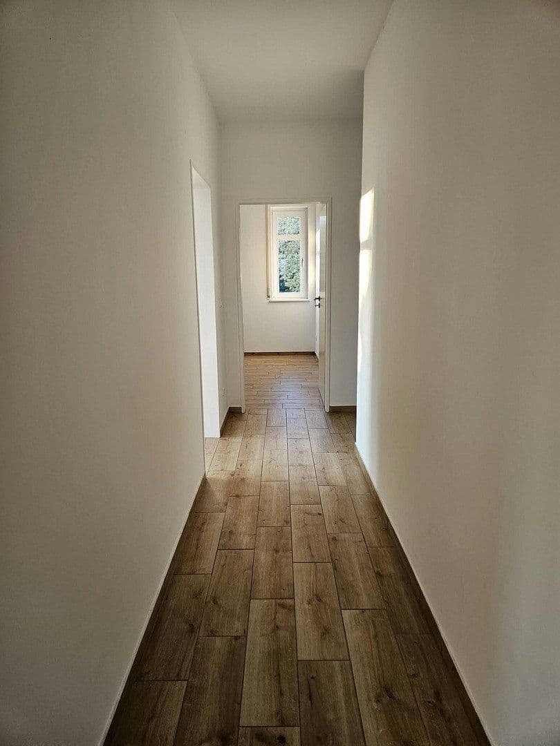 Prenájom bytu 4-izbový 116 m², Groß-Bieberau, Hesensko Prenájom bytu 4-izbový 116 m², Groß-Bieberau, Hesensko