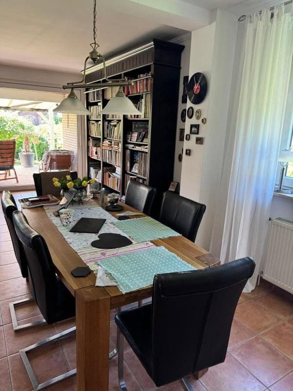 Predaj domu 150 m², pozemok 1.080 m², Drestedt, Dolné Sasko Predaj domu 150 m², pozemok 1.080 m², Drestedt, Dolné Sasko