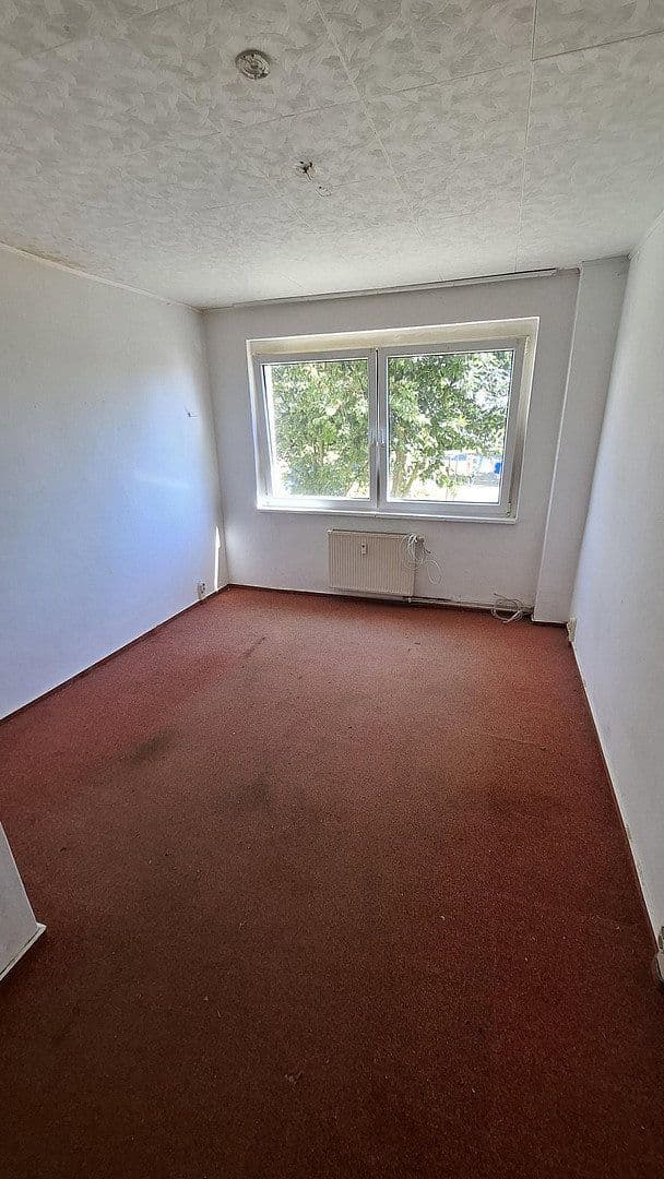 Prenájom bytu 4-izbový 82 m², Nitzschkaer Straße 5D, Wurzen, Sasko Prenájom bytu 4-izbový 82 m², Nitzschkaer Straße 5D, Wurzen, Sasko
